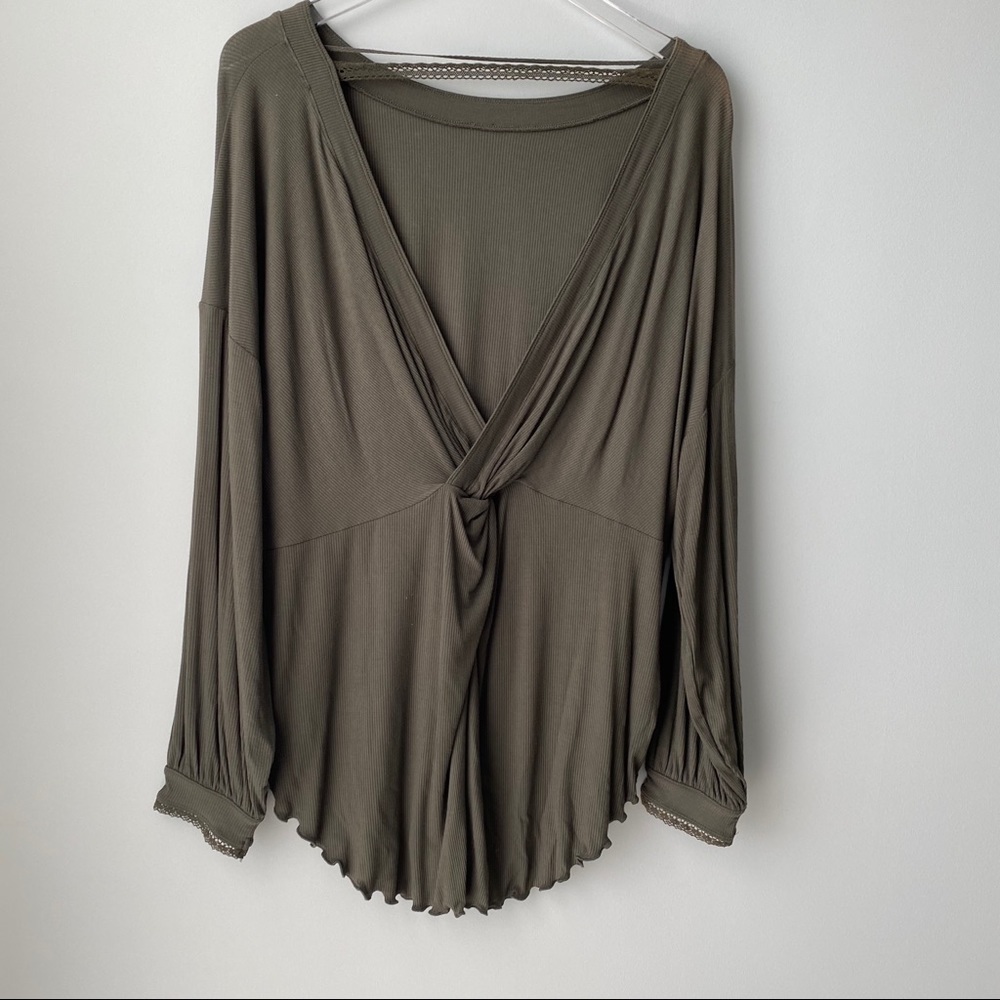 Free people shimmy shake top ✨ - Picture 5 of 6